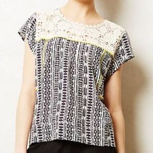 Anthropologie Tiny crochet short sleeve top tee medium